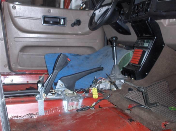 Saab 900 Aero - Udskiftning af håndbremse på baghjul isted for på forhjul. billede 3