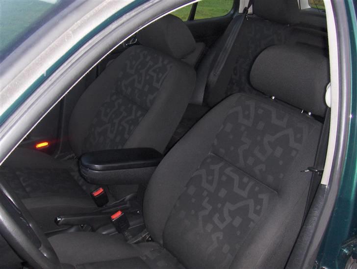 VW Golf 4 *SOLGT* billede 2