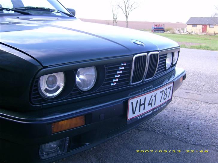 BMW 320i turing billede 3