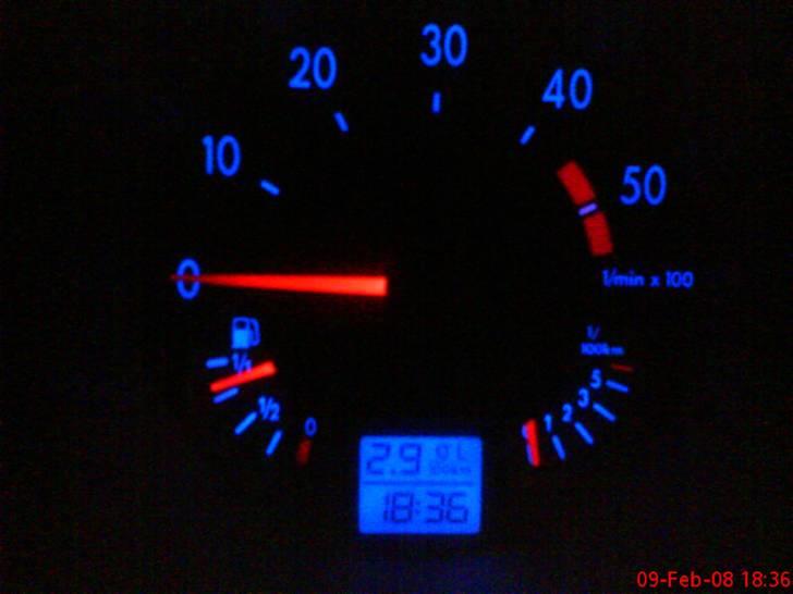 VW Lupo 3L *solgt* - Tro det eller lad vær! 2,9L for at køre 100 km=34,5 km/L. Målt på en køretur igennem byer osv. op til Herning! Så uden snyd!!! billede 2