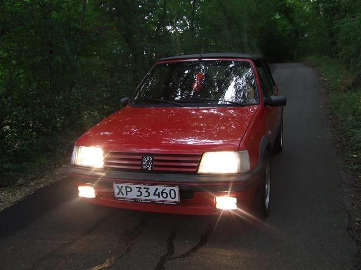 Peugeot 205 1.9 Gti/Cti Cabriolet billede 2