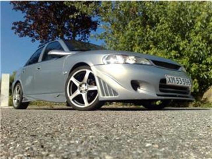 Opel Vectra billede 1