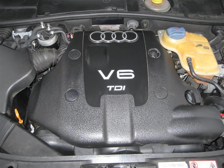 Audi A6 2.5 TDI SOLGT billede 1