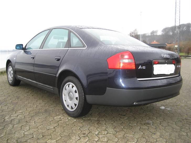 Audi A6 2.5 TDI SOLGT billede 4