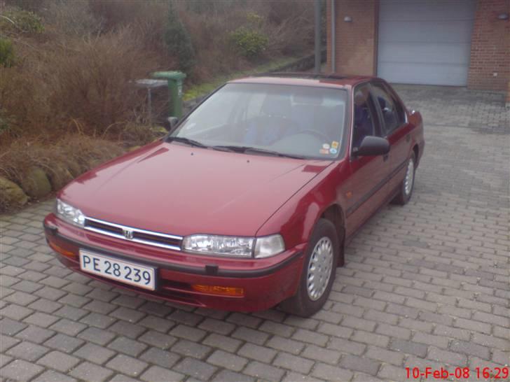 Honda Accord 2.0  billede 1