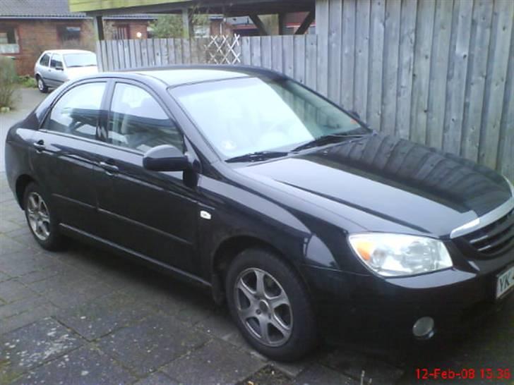 Kia cerato SOLGT billede 3