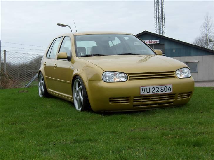 VW 1.9 TDI (Total skadet) billede 1