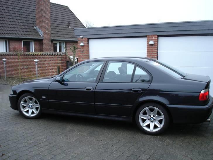 BMW 523i E39 - Her med 17" vinterhjul billede 17