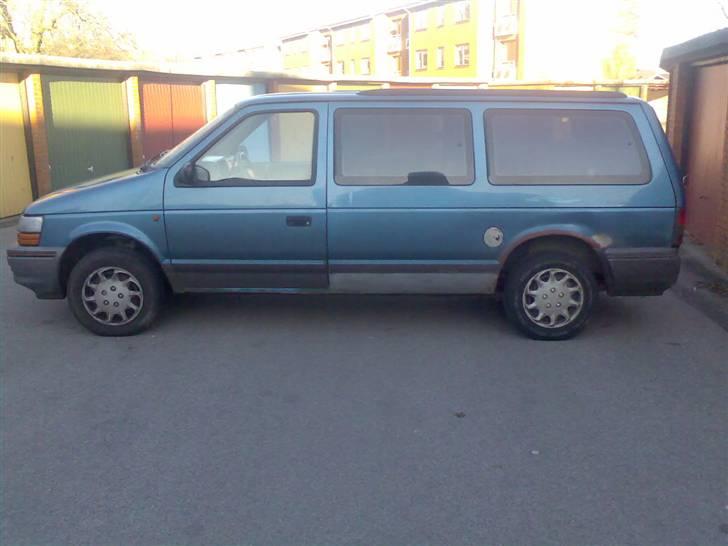 Chrysler Grand Voyager SE billede 2