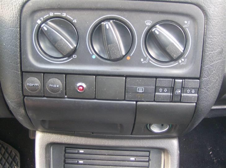 VW golf gti 16v SOLGT - el-ruder bagi og aircon billede 11