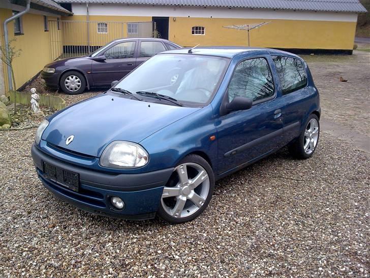 Renault clio solgt billede 2