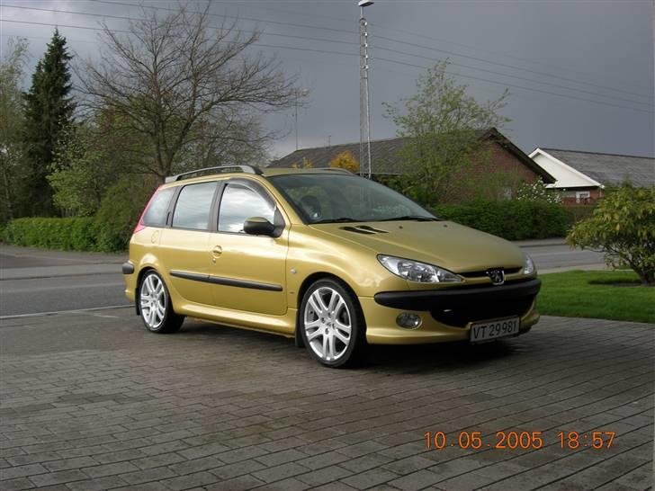 Peugeot 206 SW S16 - Med vindafviser, lidt en nitte. billede 4