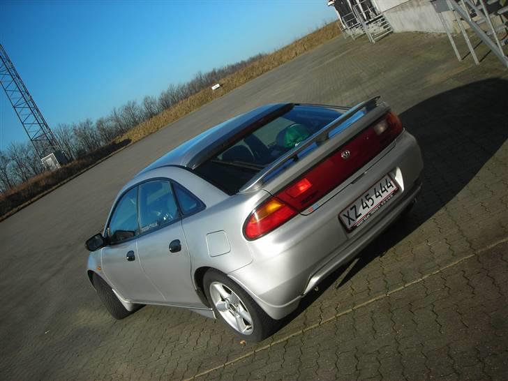 Mazda 323F BA solgt billede 11