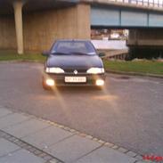 Renault 19    <DØD>