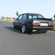 BMW E30 325i