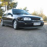 VW Golf 3 16v - solgt