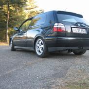 VW Golf 3 16v - solgt