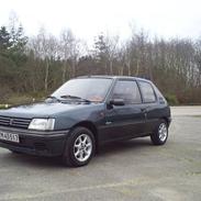 Peugeot 205 forever solgt