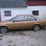 Opel rekord e renovering 