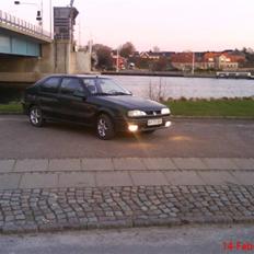 Renault 19    <DØD>