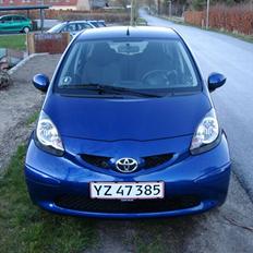 Toyota Aygo+ Blue