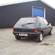 Peugeot 205 forever solgt