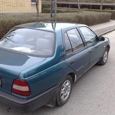 Nissan Sunny skrottet