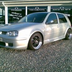 VW Golf 4 (solgt)