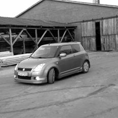 Suzuki Swift 16V