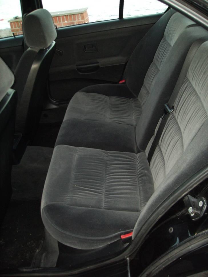 BMW 318I (Solgt) billede 9