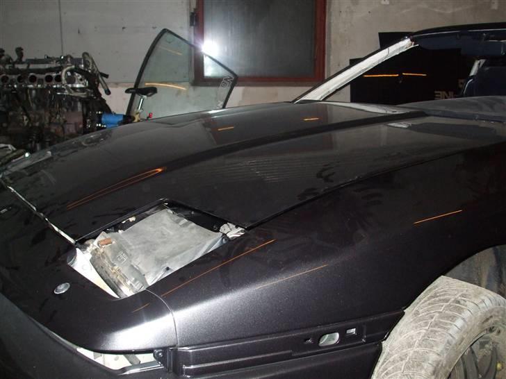 Toyota Supra 3,0 turbo - så er de første billeder klar, med malerstøv over det hele :):).).) billede 14