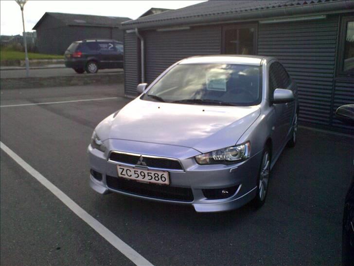 Mitsubishi Lancer SportSedan Instyle billede 2