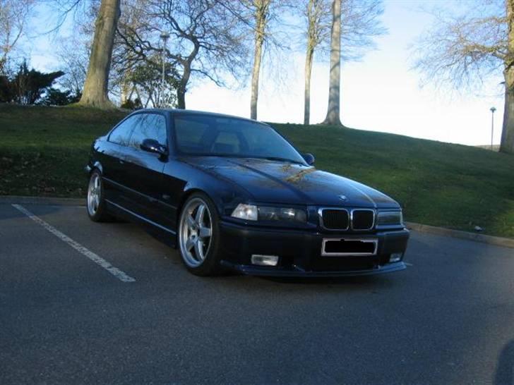 BMW 325i coupe SOLGT billede 3