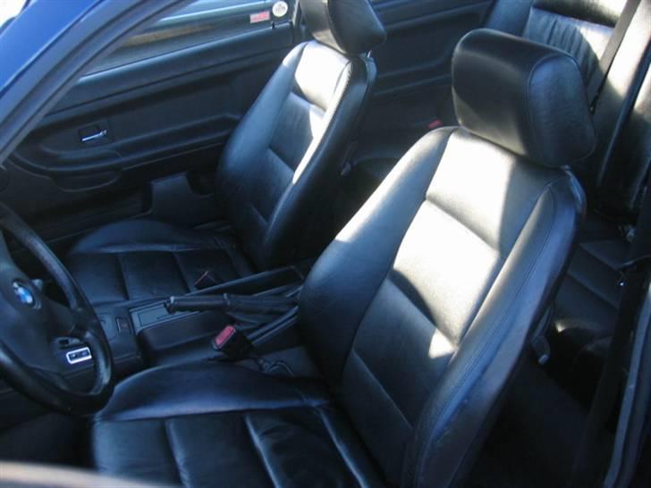 BMW 325i coupe SOLGT billede 7