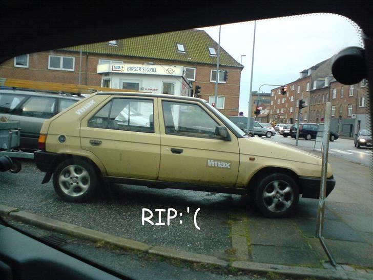 Skoda Favorit (skuzzie) *DØD*!! billede 15
