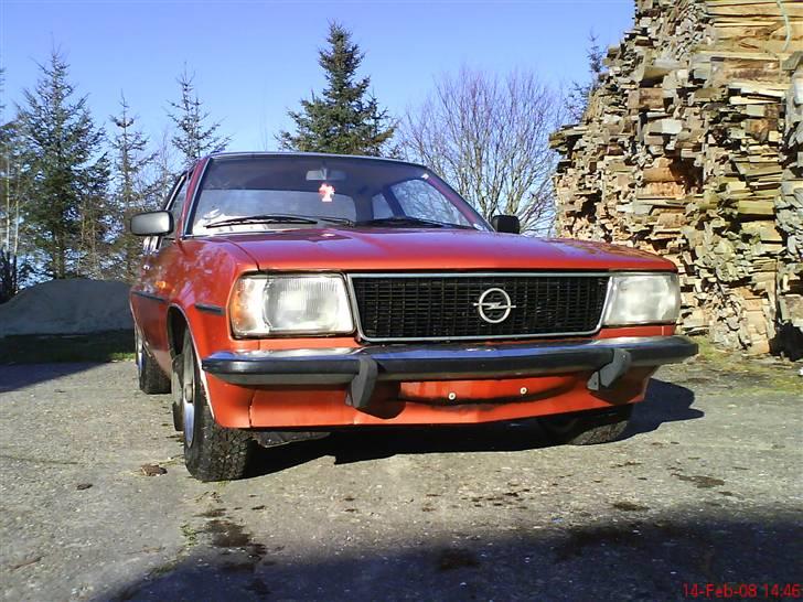 Opel Ascona B 2,0 E (vinterhi) billede 14