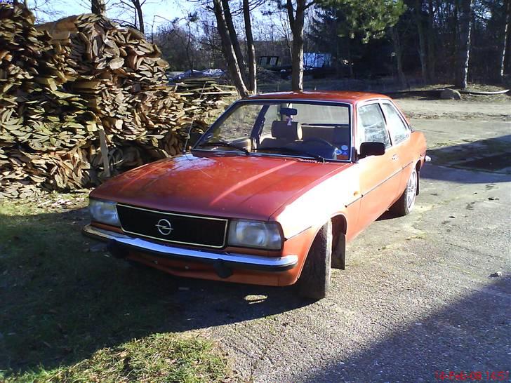 Opel Ascona B 2,0 E (vinterhi) billede 15