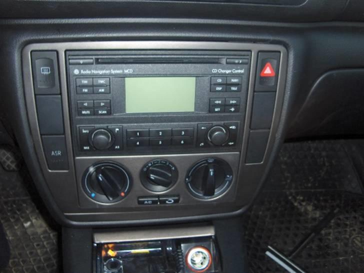 VW Passat Variant *solgt* - origan monocrom navi billede 7