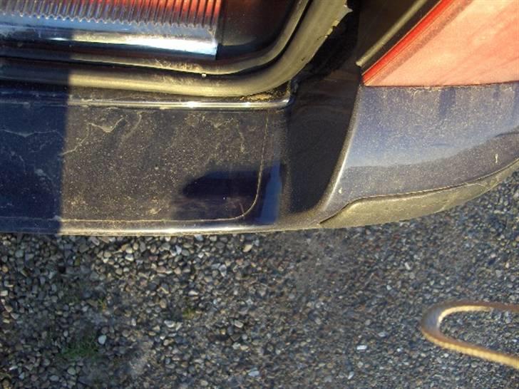 VW Passat Variant *solgt* - folie på bagkofanger billede 12