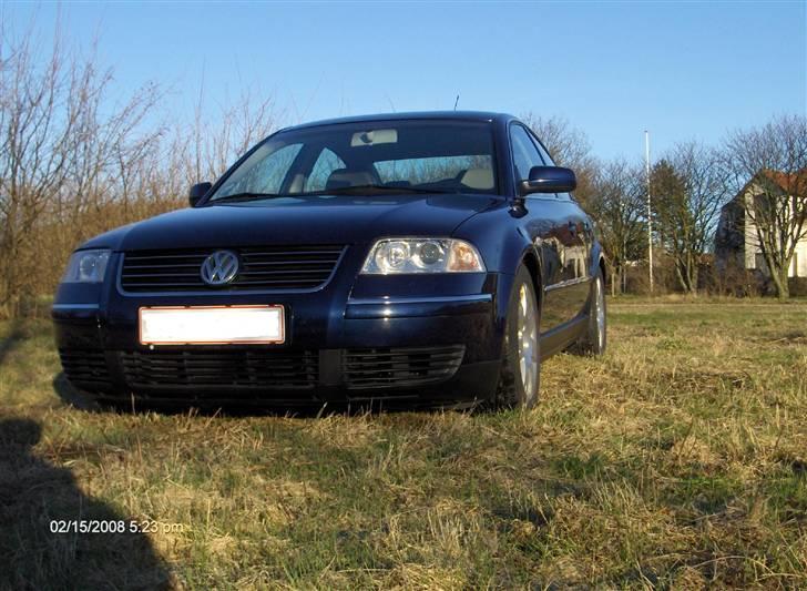 VW Passat 2,3 V5 Highline billede 2