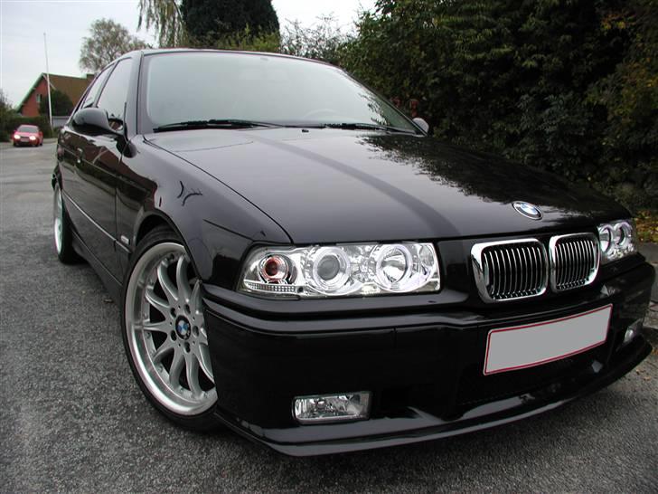 BMW E36 - Klarglas tågelygter med xenon billede 3