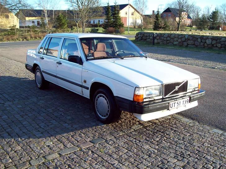 Volvo 740 GL (solgt) - Volvo 740 GL billede 2