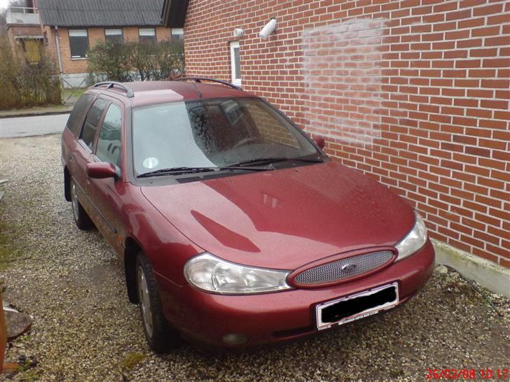 Ford Mondeo - fronten med ST200 grill billede 1