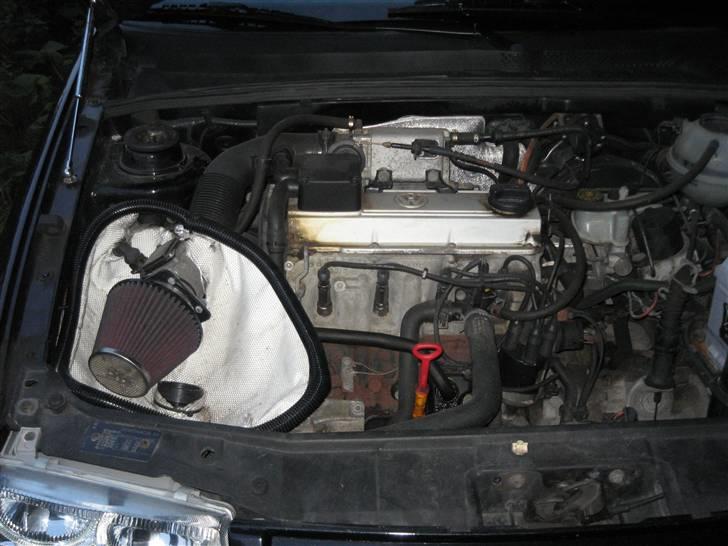 VW Vento 2,0i  8v GT  - Krafværket. billede 6