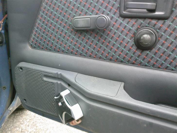 Peugeot 106 midnight  'SOLGT' - JBL... Det skal være JBL ;) billede 14