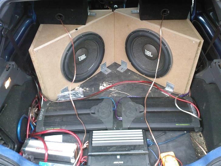 Peugeot 106 midnight  'SOLGT' - HMM måske man skulle begynde at lave det pænt?! billede 17