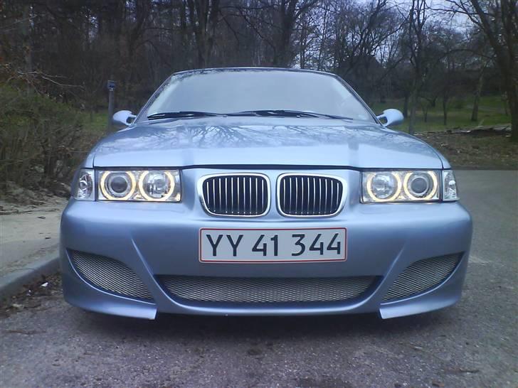 BMW 318i billede 15