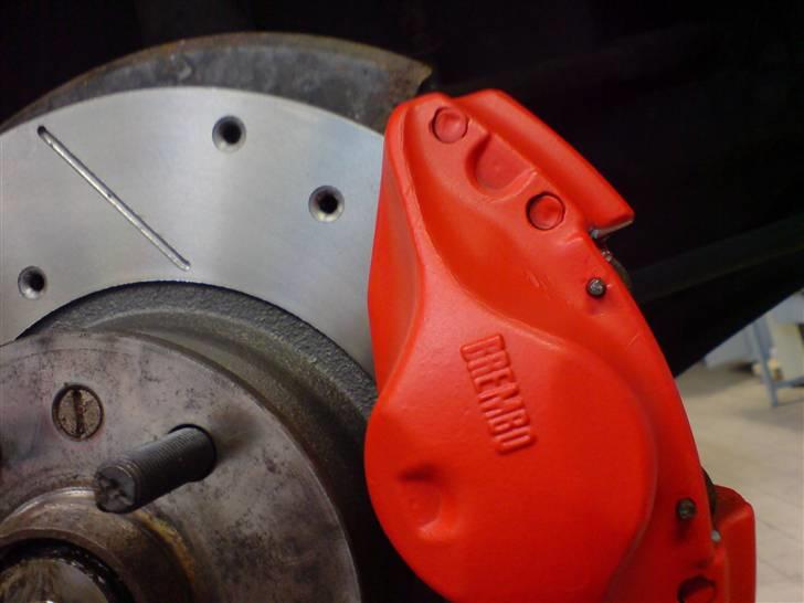 Alfa Romeo GTV-6 under opbygning Solgt - 2 stempelede brembo calliber både i for og bag billede 8