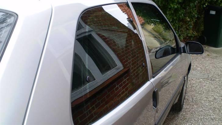 Citroën saxo - Så fik den tonede ruder.. billede 7