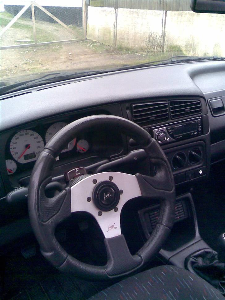 VW Golf l l l SOLGT billede 2